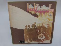 Led Zeppelin II (588198) Red / Plum label with Lemon Song,