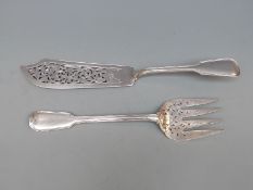 Victorian pair of pierced hallmarked silver fish servers, London 1867 maker Chawner & Co,