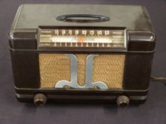Farnsworth USA c1950's Bakelite radio
