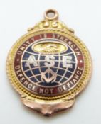 A 9ct gold Amalgamated Society of Engineers fob, 8.