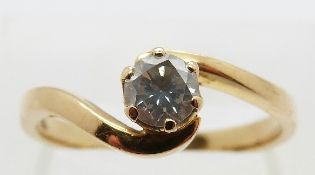 An 18ct gold ring set with round brilliant cut diamond of approximately 0.44ct, size Q, 3.