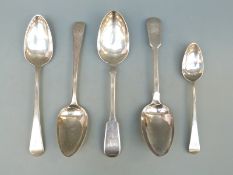 Two pairs of Georgian hallmarked silver spoons, one pair London 1801 the other 1824,