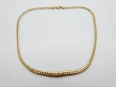 A 9ct gold graduated curb link necklace,