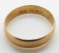 A 22ct gold wedding band, 2.