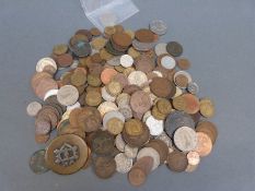 A collection of coinage includes William III halfpenny,