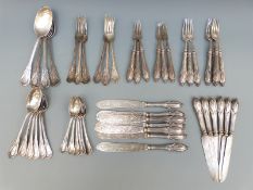 Victorian Elkington hallmarked silver six-place setting canteen of cutlery comprising four table