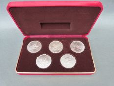 Jan 1979 silver millennium crown set,