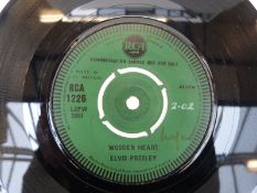 Elvis Presley - Wooden Heart green label demo (RCA1226),
