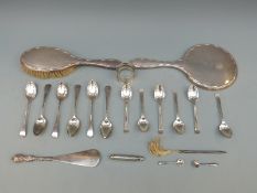 Georgian Peter & Ann Bateman set of six hallmarked silver teaspoons, London 1793, length 13cm, 83g,