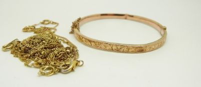 A 9ct gold bracelet with chased design and 9ct gold chains/ necklaces, 16.