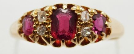 An 18ct gold Victorian / Edwardian ring set with diamonds and pink paste, size Q, 3.