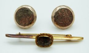 A Victorian 9ct gold brooch set with a smoky quartz and a pair of Victorian earrings with engraved