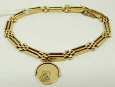 A French 18ct gold gate bracelet by Bolzani, 12.