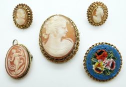 A pair of 9ct gold earrings set with a cameo to each (7.