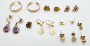 A pair of 9ct gold hoop earrings,