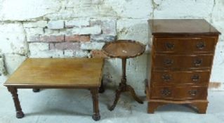 A serpentine fronted chest of four drawers, W50 x D40 x H73cm,