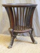 Table top jardiniere stand/ holder raised on carved feet,