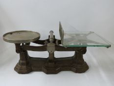 19thC cast iron shop scales with glass pan