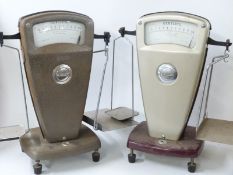 Two sets of Oertling 2kg scales