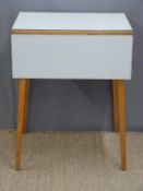 Retro formica topped Pembroke table,