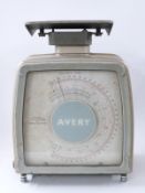 Avery post office scales with postage price to dial