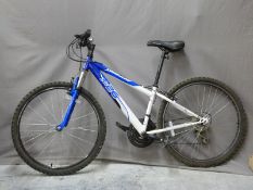 Apollo XC26 mountain bike with front suspension