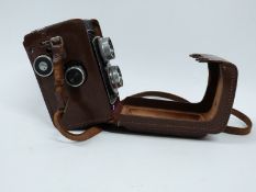 Alfaflex TLR camera with Cosmo 1:3.5 f = 7.