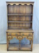 A 19th/ 20thC Arts & Crafts style oak dresser