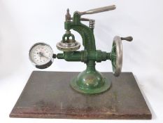 Mullen bursting strength tester for paper or similar