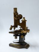 E Leitz Wetzlar cased microscope No 157027 with C Baker vernier slide mount