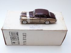 Franklin Mint 1:24 scale diecast model The 1995 Bentley S,
