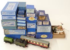 Twenty-eight Hornby Dublo 00 gauge coaches, wagons, tankers,