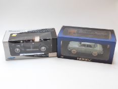 Two 1:18 scale diecast model cars Novev Renault Dauphine 185159 and Welly 1936 Ford Deluxe