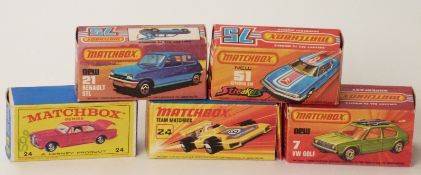 Five Matchbox, Superfast and Streakers diecast model cars 7, 21, 24, 24 and 51,