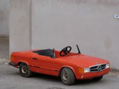 Mercedes SL500 Mini child's petrol pedal car with three gears,