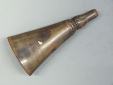 A horn powder flask with horn body and cap and wooden base, 17.5cm long.