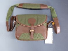 New Beretta Signature BS800 leather and canvas shotgun cartridge/ shooting bag with original tag