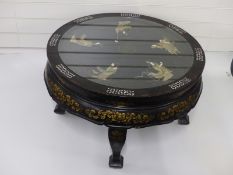 Oriental Shibayama table with two gilt and lacquer decoration,