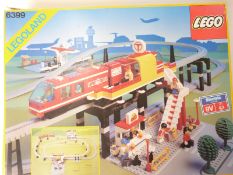 Lego Legoland aiport shuttle set 6399,