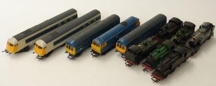 Eleven Hornby Dublo,