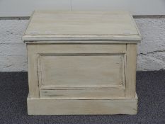 Painted wooden commode with twin brass handles W49cm