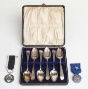Georgian set of six hallmarked silver teaspoons, London 1806, maker Thomas Hall, weight 80g,