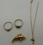 Two 9ct gold rings, one set with a diamond,