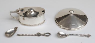 George V hallmarked silver mustard, silver pot lid, Victorian silver spoon etc,
