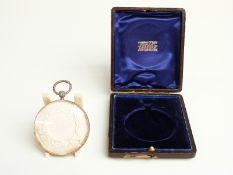 Victorian Staffordshire Agricultural Society 1895 bull medal in frame and case