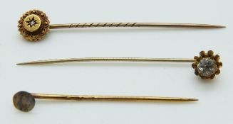 Victorian 15ct gold stick pin set with a diamond, 1.