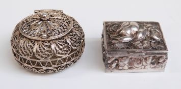 White metal filigree trinket pot stamped 925,