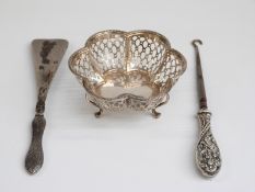 George V hallmarked silver pierced bon bon dish Birmingham 1910, width 9.