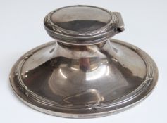 Early 20thC hallmarked silver capstan inkwell, diameter 11cm,