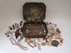 A collection of costume jewellery including diamanté, leopard brooch,